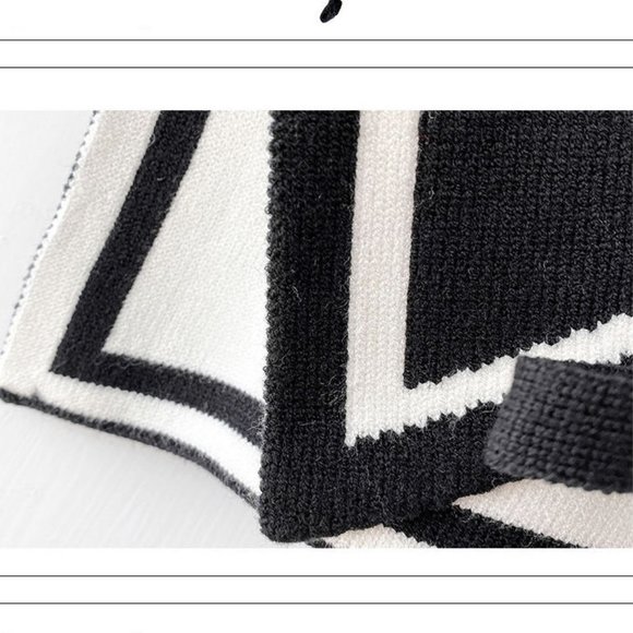 faux detachable black and white tie-on sailor collar - Picture 2 of 5